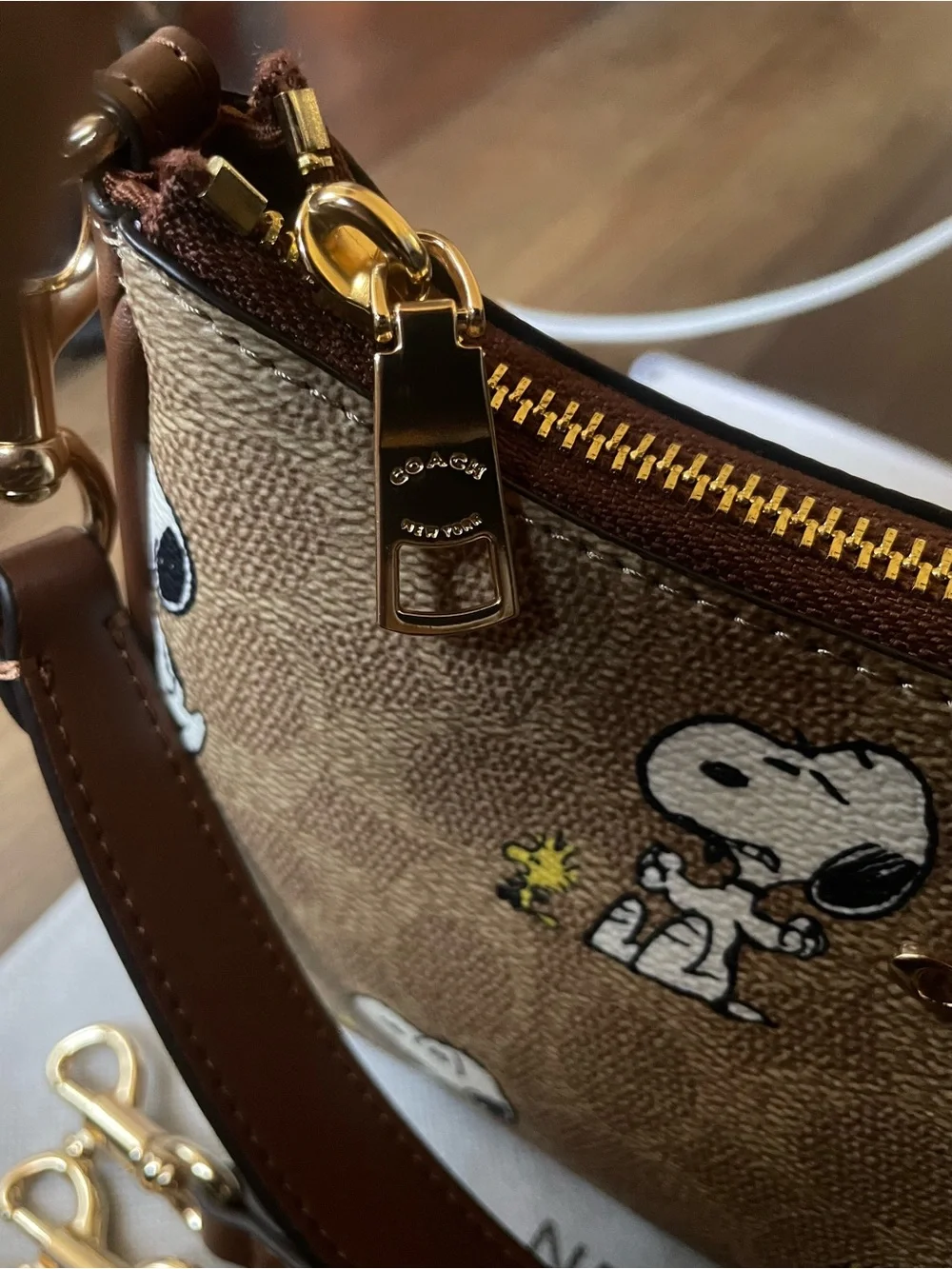 Coach X Peanuts Teri Bag - Picture 5 of 6